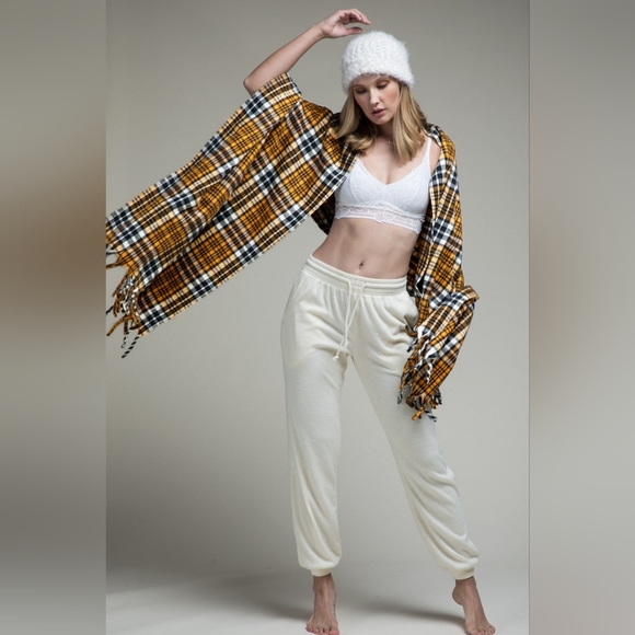 Vintage Cashmere Inspired Plaid Long Scarf w Twisted Fringe Accent - Picture 5 of 7